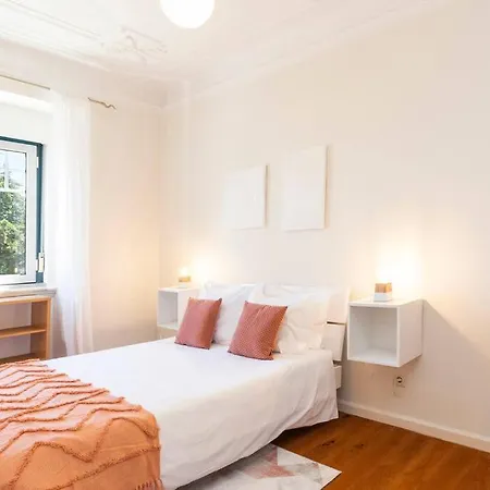 Apartment Spacious Near Saldanha
