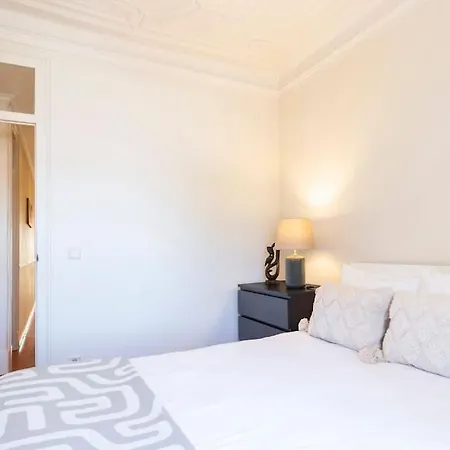 Spacious Near Saldanha Apartment