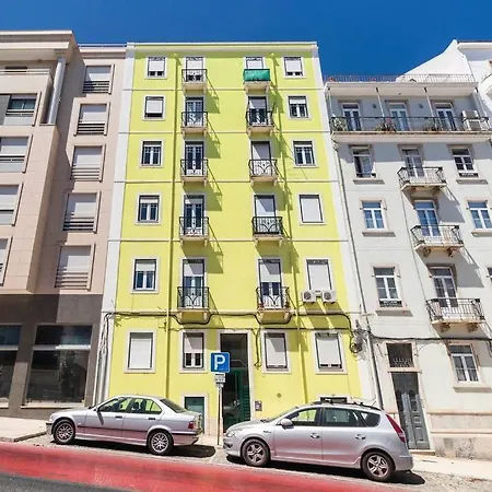 Spacious Near Saldanha Apartment