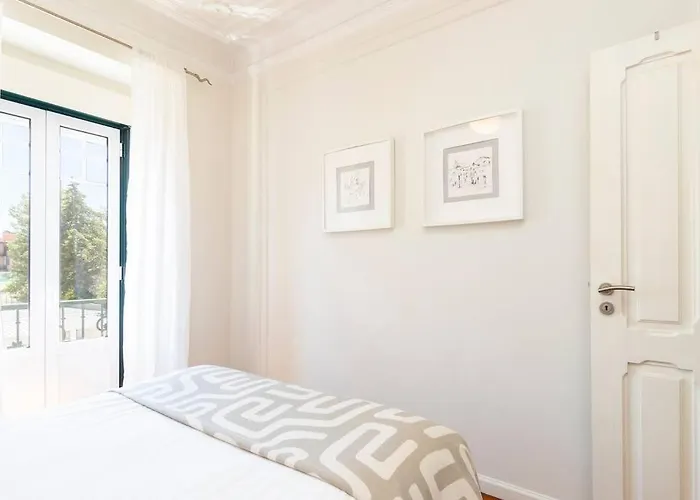 Apartment Spacious Near Saldanha *