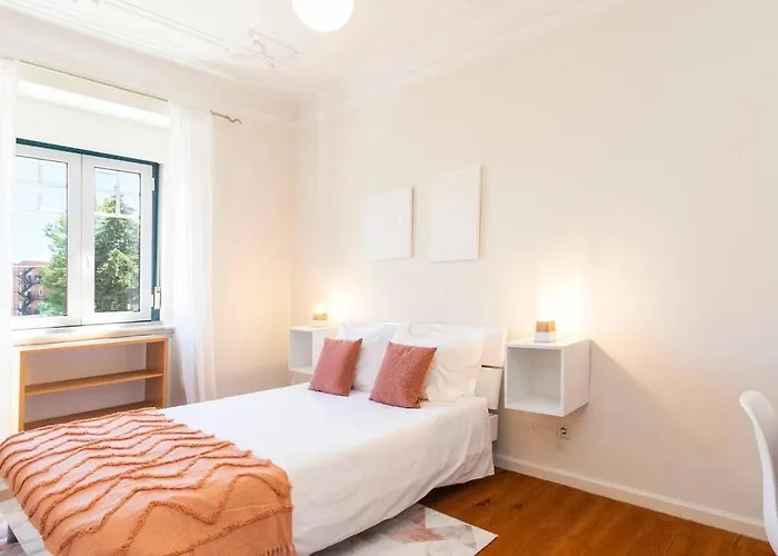 Apartamento Spacious Near Saldanha
